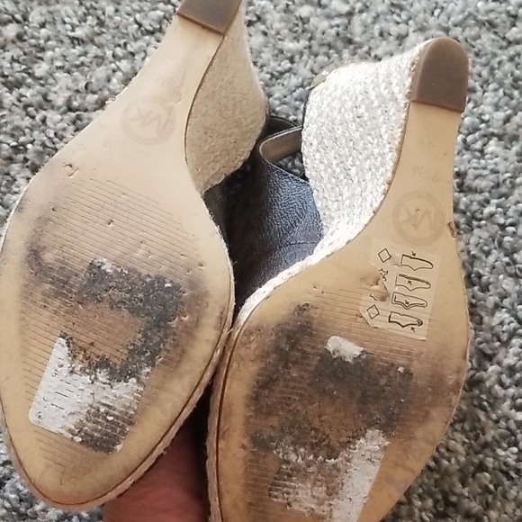 Michael Kors Wedge - Picture 15 of 15
